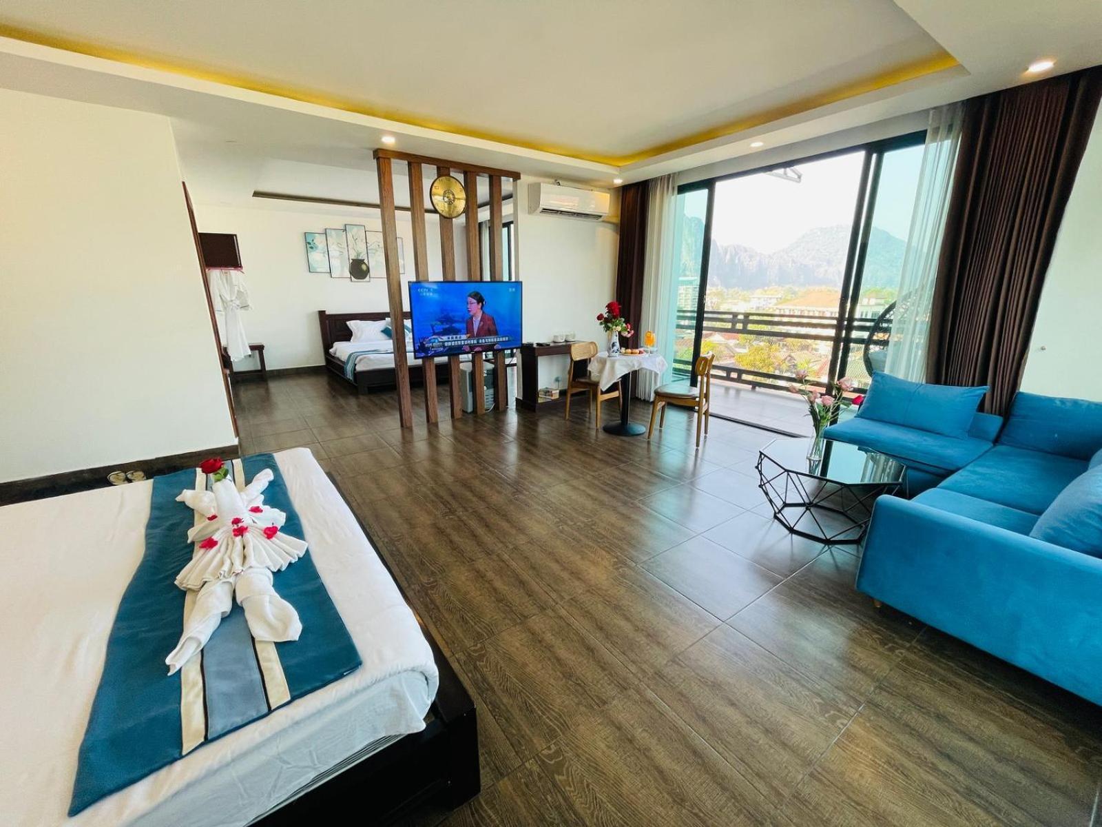 Vang Vieng Topview Hotel 外观 照片