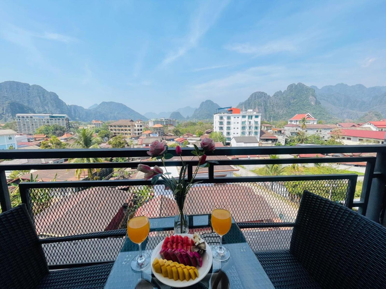 Vang Vieng Topview Hotel 外观 照片